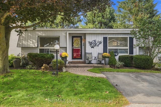 Detached at 40 Wilmot Trail, Clarington, ON L1B 1B8