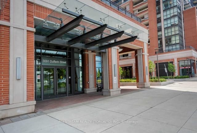 Condo Apartment at 3091 Dufferin Street 613, Toronto, ON M6A 0C4, Toronto W04
