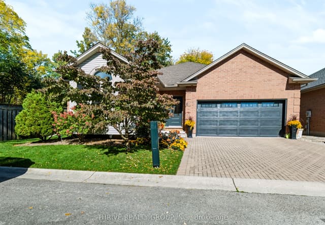 Detached at 448 Commissioners Road E 6, London South, ON N6C 2T7