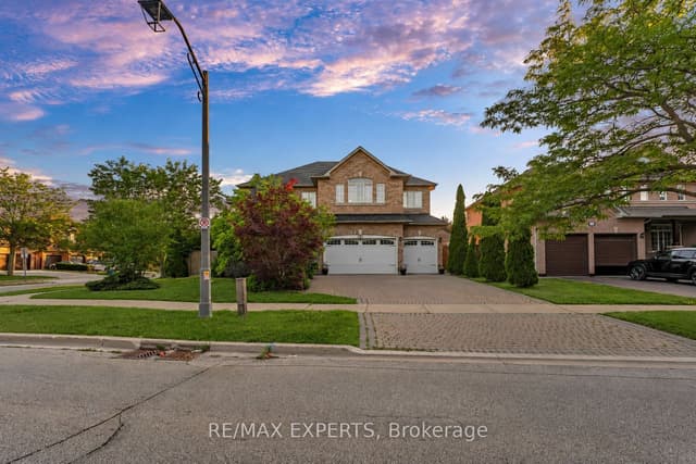 Detached at 110 Velmar Drive, Vaughan, ON L4L 8W4