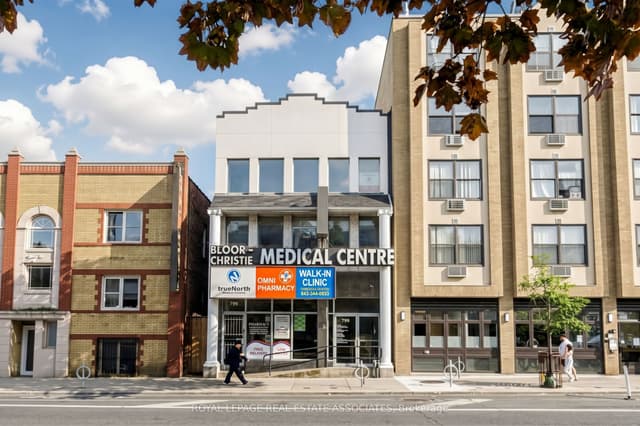 Commercial Retail at 799 Bloor Street W, Toronto, ON M6G 1L8, Toronto C01