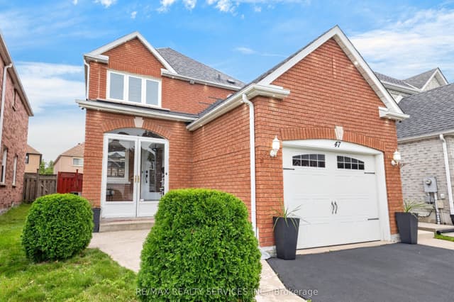 Detached at 47 Twisted Oak Street, Brampton, ON L6R 1S9
