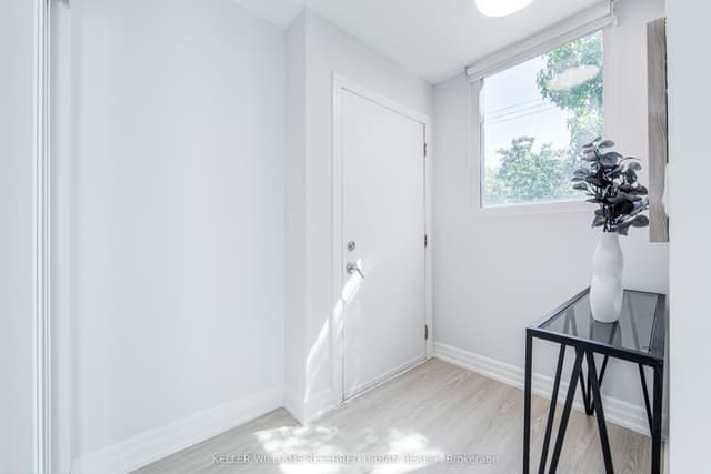 Condo Townhouse at 370 Wallace Avenue 802, Toronto, ON M6P 3P2, Toronto W02
