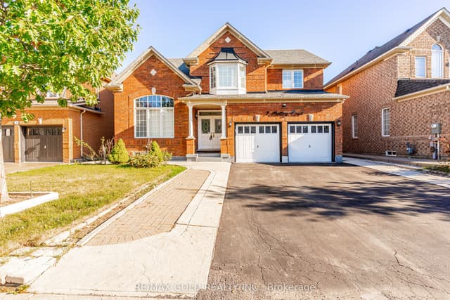 Detached at 7 Bettey Road, Brampton, ON L6P 1S9