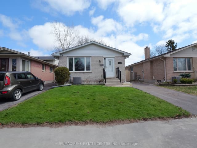 Detached at 771 Monsarrat Avenue, London East, ON N5Y 4Y3