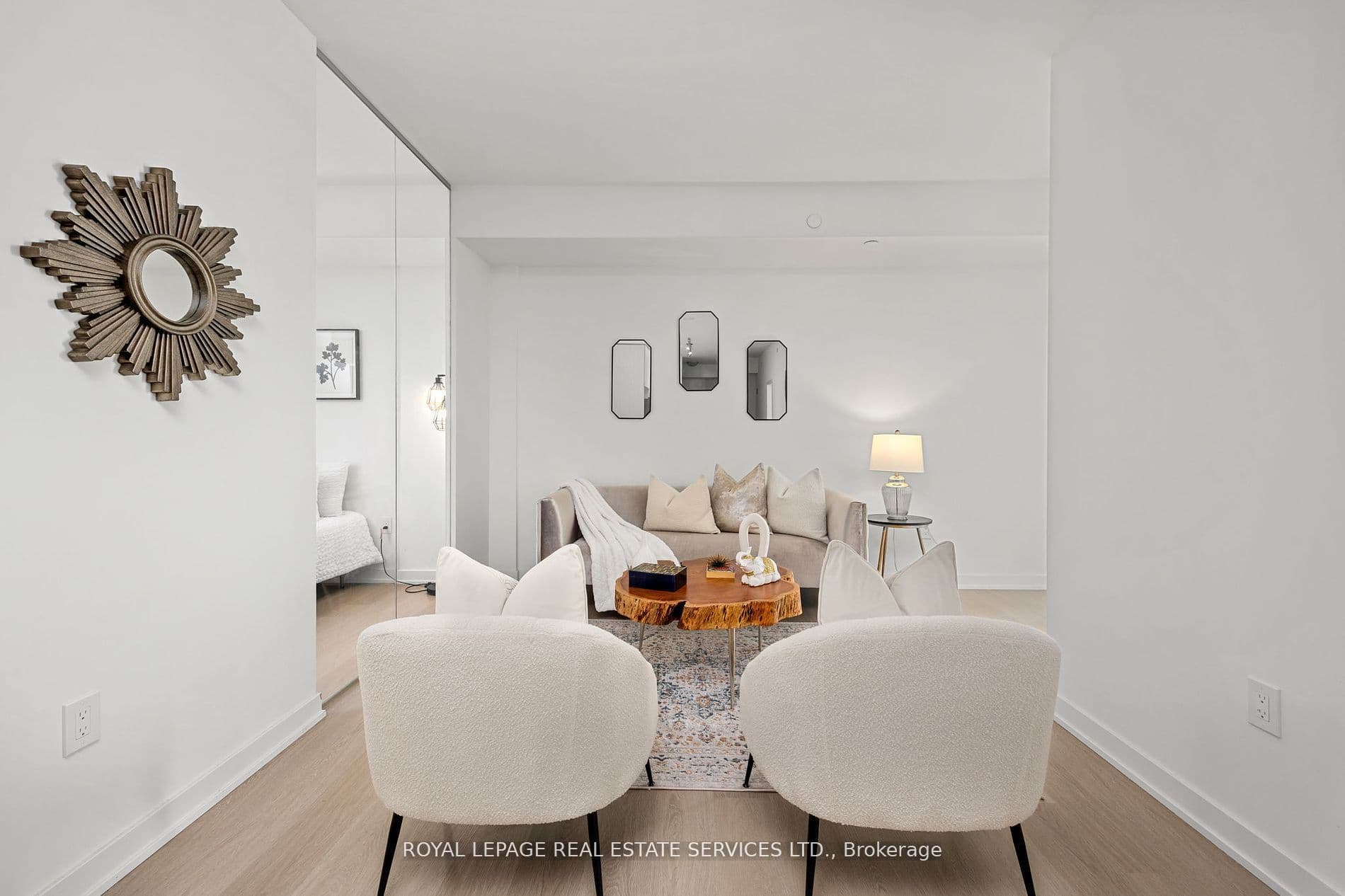 Suite 608 · Floor 6, Unit 608 · 859 The Queensway