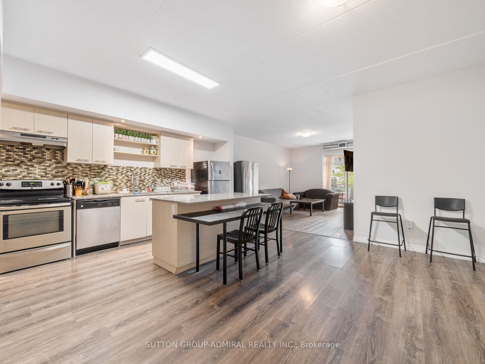 Suite 203 · Floor 2, Unit 203 · 8 Hickory St W