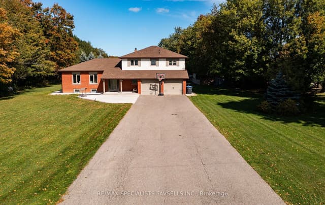 Detached at 17991 St. Andrew's Road, Caledon, ON L7K 2E2