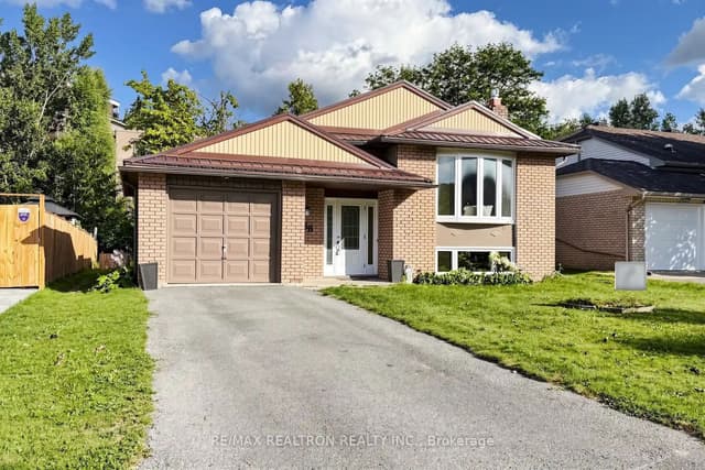 Detached at 938 Whitefield Drive, Peterborough, ON K9J 7V9