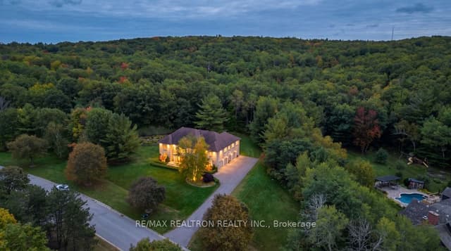 Detached at 65 Kingswood Drive, King, ON L7B 1K8