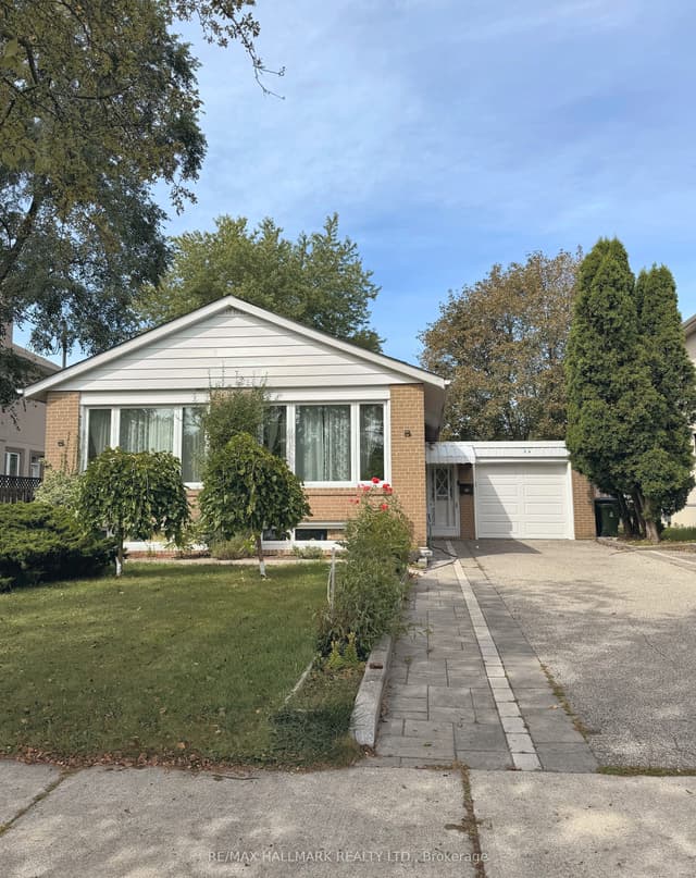 Detached at 24 Sabine Road, Toronto, ON M9B 3A8, Toronto W08
