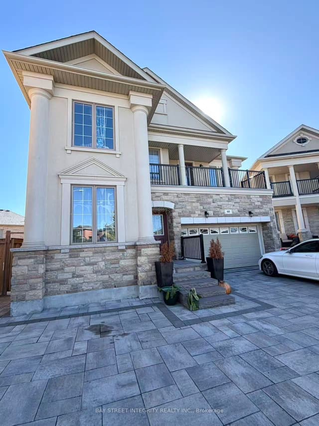 Detached at 60 Caria Court Main, Vaughan, ON L4H 4G5