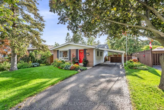 Detached at 858 Modlin Road, Pickering, ON L1W 1V7