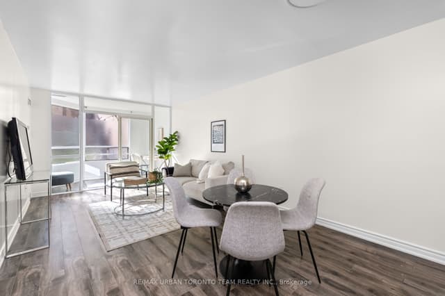Condo Apartment at 1 Hickory Tree Road 005, Toronto, ON M9N 3W4, Toronto W04