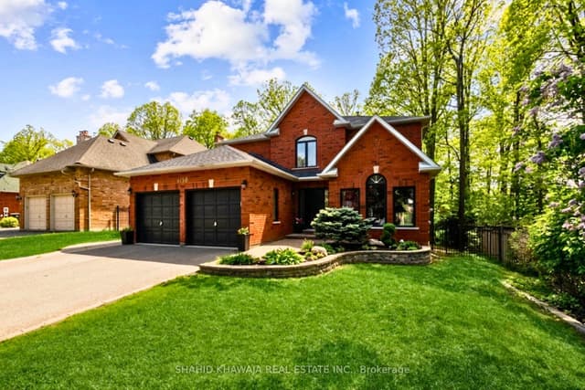 Detached at 6150 Bankhead Court, Mississauga, ON L5V 1L9