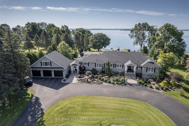 Detached at 20288 COUNTY ROAD 2 Road, South Glengarry, ON K0C 2E0