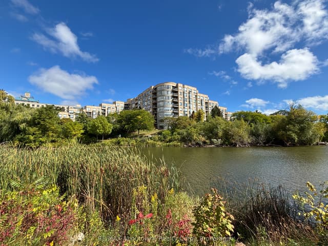 Condo Apartment at 2511 Lakeshore Road W 406, Oakville, ON L6L 6L9