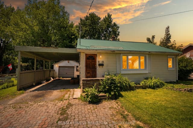 Detached at 734 Portsmouth Avenue, Kingston, ON K7M 1W5
