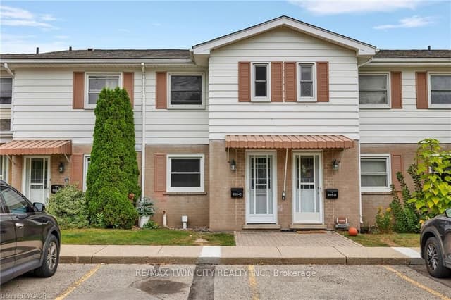 Condo Townhouse at 655 Albert Street C, Waterloo, ON N2L 3V5