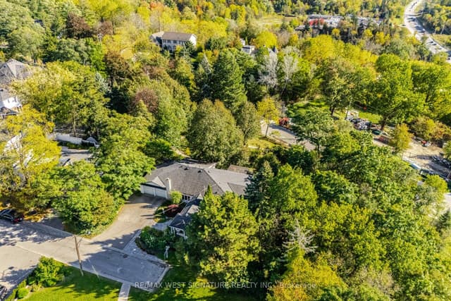 Detached at 25 Main Street, Vaughan, ON L0J 1C0