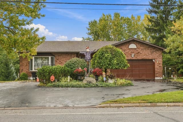 Detached at 338 Albany Street, Fort Erie, ON L2A 1L0