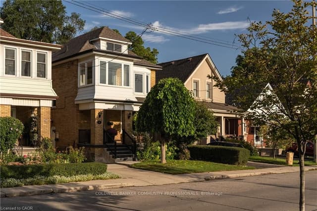 Detached at 50 Norway Avenue, Hamilton, ON L8M 2V7
