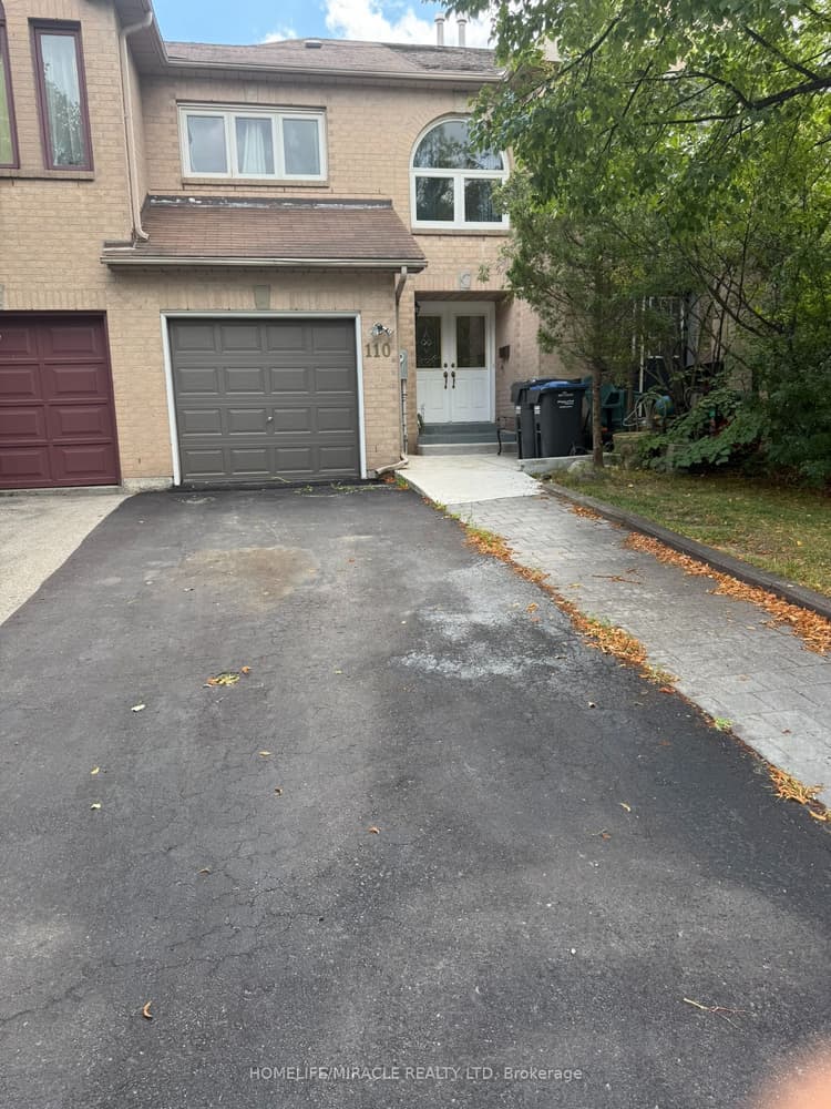 110 Richwood Crescent