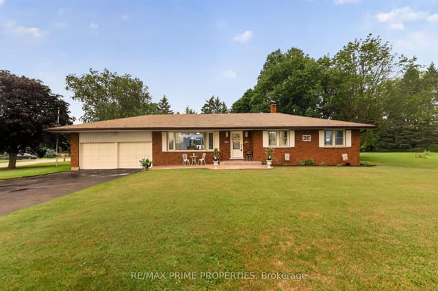 Detached at 19011 Ninth Line, East Gwillimbury, ON L0G 1M0