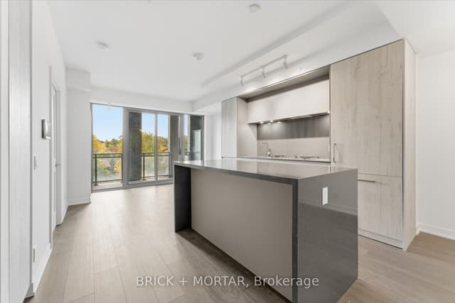 Condo Apartment at 1 Hillsdale Avenue W 301, Toronto, ON M4S 0E5, Toronto C03