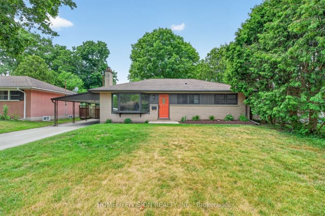 Detached at 377 Griffith Street, London South, ON N6K 2S1