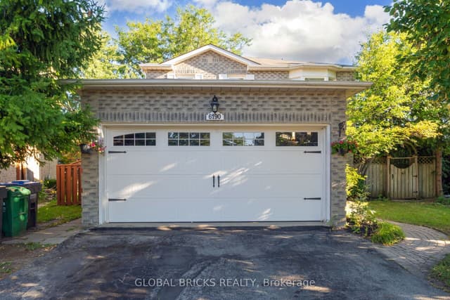 Detached at 6190 Saltmarsh Court, Mississauga, ON L5N 5V8