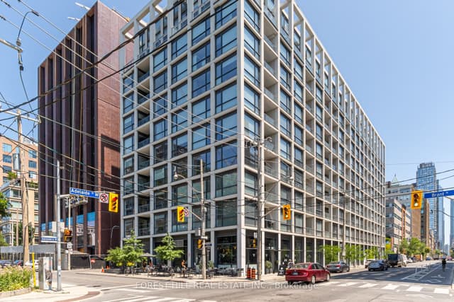 Condo Apartment at 39 Brant Street 205, Toronto, ON M5V 1S7, Toronto C01
