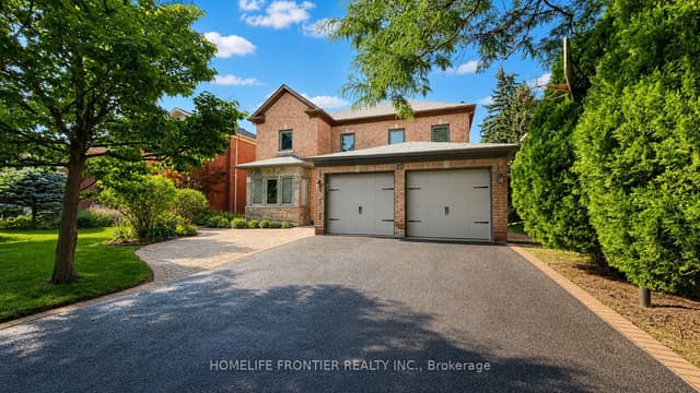 Detached at 20 Bridewell Crescent, Richmond Hill, ON L4C 9C4
