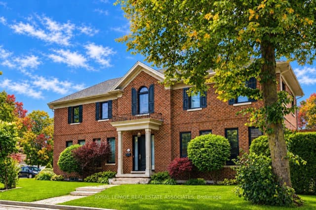 Detached at 32 Jopling Avenue N, Toronto, ON M9B 4E7, Toronto W08