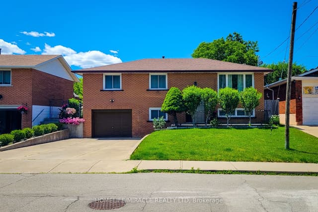 Detached at 12 Maitland Avenue E, Hamilton, ON L9A 3J3