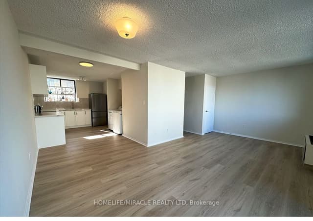 Condo Apartment at 665 Kennedy Road 303, Toronto, ON M1K 5E2, Toronto E04