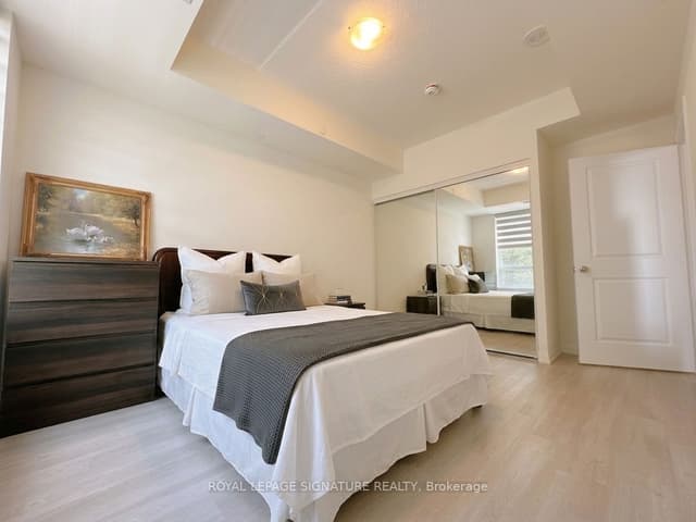 Condo Apartment at 3270 Sheppard Avenue E 325, Toronto, ON M1T 0B3, Toronto E05