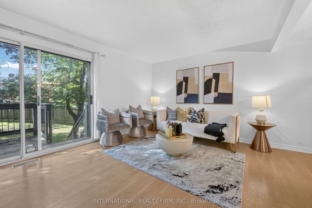 Condo Townhouse at 6855 Glen Erin Drive 15, Mississauga, ON L5N 1P6