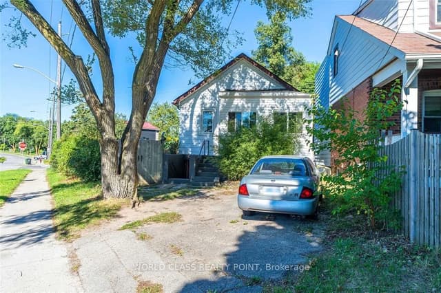 Detached at 1 Mcintosh Street, Toronto, ON M1N 3Y3, Toronto E06