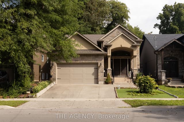 Detached at 6737 CULP Street, Niagara Falls, ON L2G 2C5