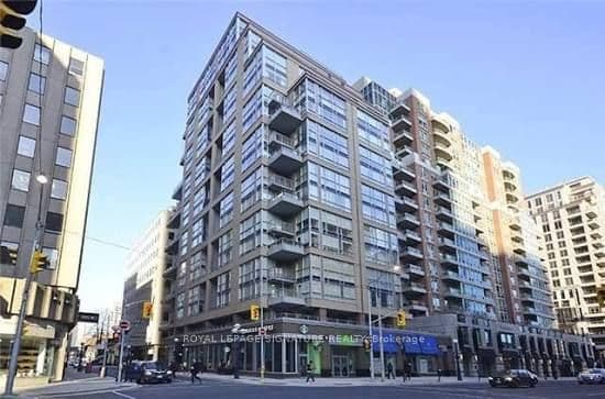 Condo Apartment at 80 Cumberland Street 1705, Toronto, ON M5R 3N7, Toronto C02