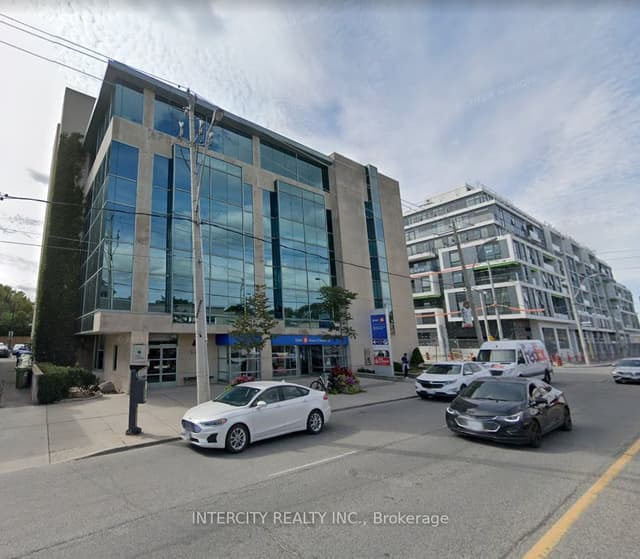 Office at 1670 Bayview Avenue 504, Toronto, ON M4G 3C2, Toronto C10