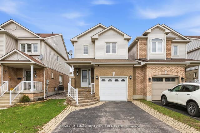 Link at 32 Samandria Avenue, Whitby, ON L1R 2Z7