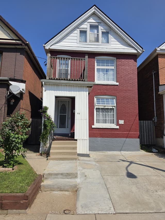 Detached at 44 Arthur Avenue N, Hamilton, ON L8L 6C5