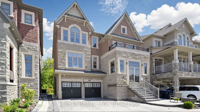 Detached at 193 THORNBUSH Boulevard E, Brampton, ON L7A 4R7