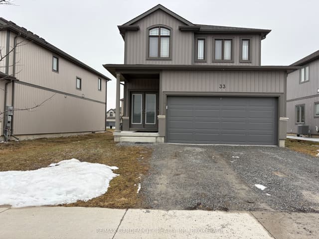 Detached at 33 Bounty Avenue, Thorold, ON L2V 0H3
