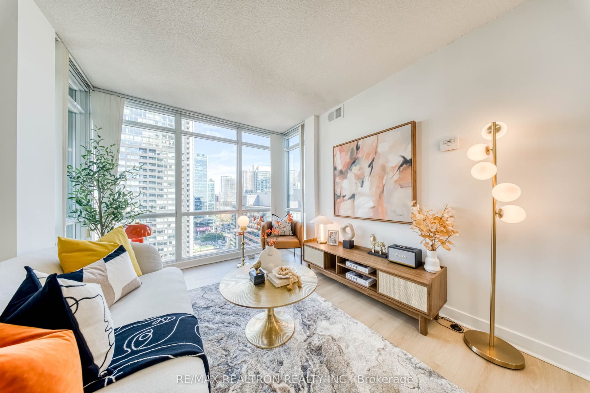 Suite 2506 · Floor 25, Unit 2506 · 15 Fort York Blvd