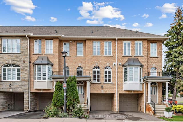 Condo Townhouse at 68 Superior Creek Lane 2, Toronto, ON M8Z 6C6, Toronto W06