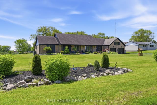 Detached at 875 Brawley Road W, Whitby, ON L0B 1A0