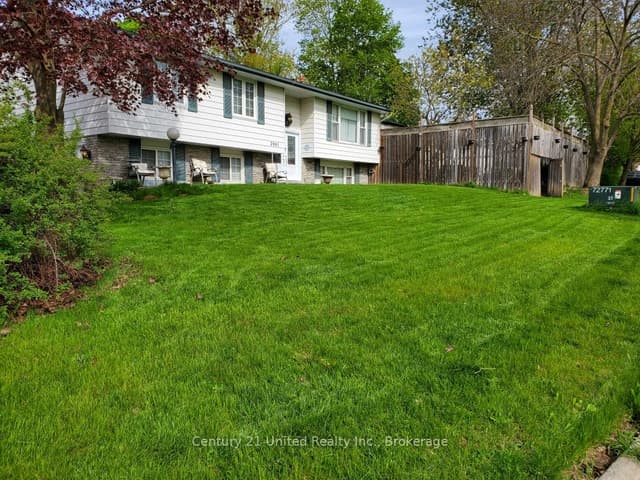 Detached at 2085 Springwood Road, Peterborough, ON K9K 1N7